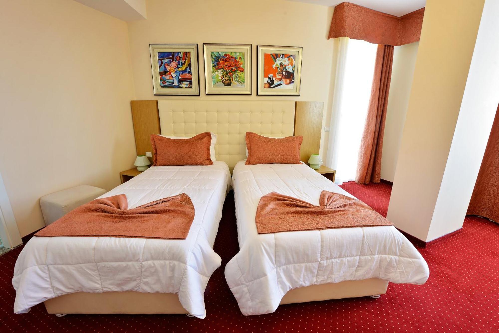 Jolly Hotel Αλέσιον Εξωτερικό φωτογραφία